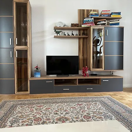 Geräumige Gästewohnung Andi Im Herzen Von - Küche - Wlan - Stellplatz Apartment *