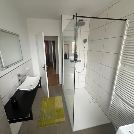 Geraeumige Gaestewohnung Andi Im Herzen Von - Kueche - Wlan - Stellplatz *