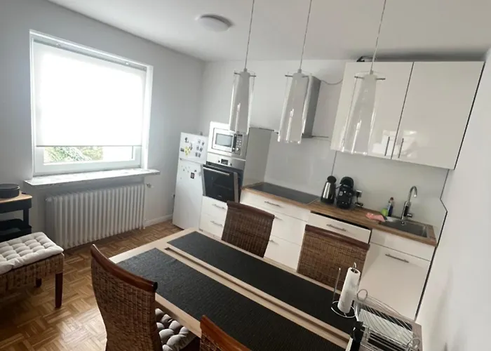 Geraeumige Gaestewohnung Andi Im Herzen Von - Kueche - Wlan - Stellplatz * Rastede